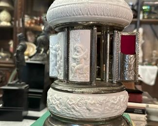 Exquisite Italian Musical Cigar Holder with Swiss Movement
