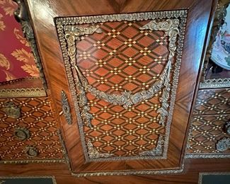 Look at the detail on this! 