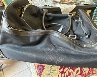 Authentic Louis Vuitton Duffle Bag Never Used