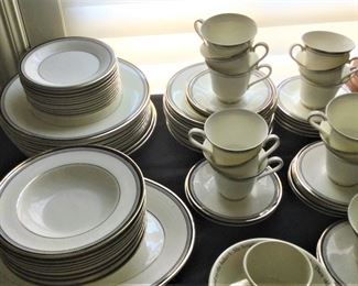 English Bone China "Saraband"