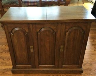 Flip Top Dry Bar Cabinet Server with Black Laminate Inset