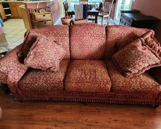 Very Nice "Sherrill Furniture Co" couch