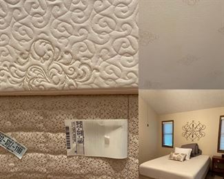 Queen Memory Foam Mattress/Boxspring 