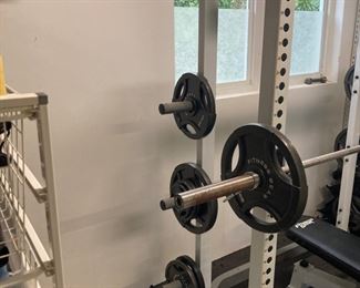 $400 OBO NOTE... this item is NOT at sale location.  Should you want to see it, please text or call 786 200 6283..  Sale Includes... Utility Bench, Olympic Weight Bar, Floor Mats, And 265 lbs of weights. Call or text 786 200 6283