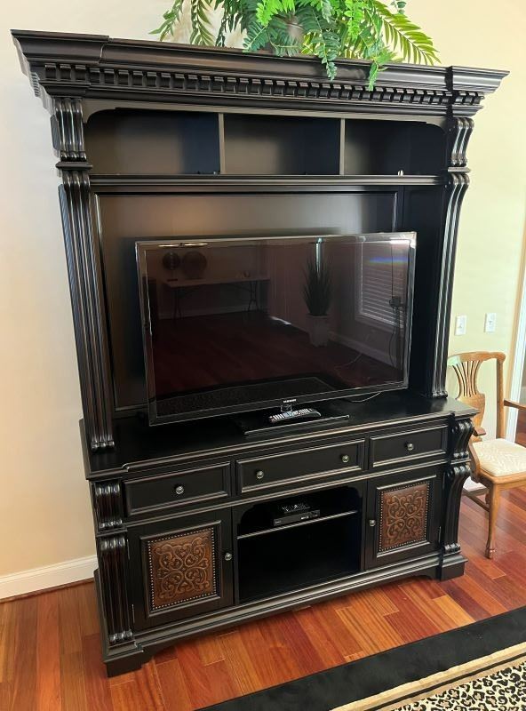 Contemporary Clarence Condo 2Day Luxury... starts on 6/24/2023