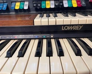 Lowrey keyboard organ