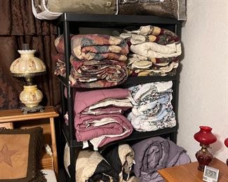 blankets, comforters, linens