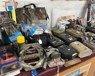 game cams and tripod stands