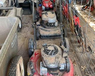 push lawn mowers