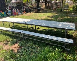 folding, rolling picnic bench