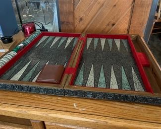 portable backgammon set