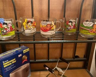 vintage Garfield mugs