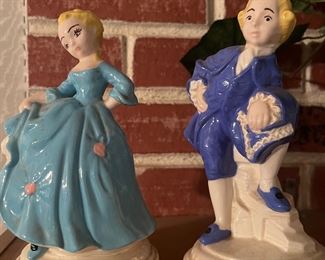 colonial period figurines