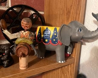 circus figurines