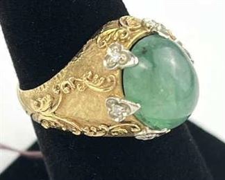 Antique 18K Gold Jade & Diamond Ring