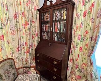 Tilt Top Secretary 