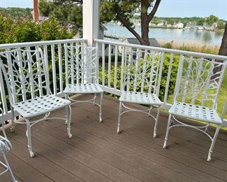 4 Patio Chairs