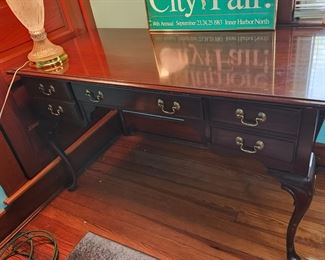 Ethan Allen desk