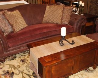 Nice area rugs, coffee table, side tables