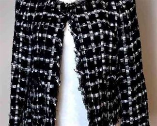 003 CHANEL Black And White Tweed Blazer