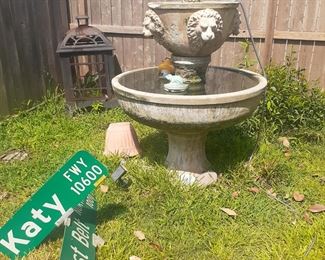 Very Large Cement Bird Bath Water Fountain
