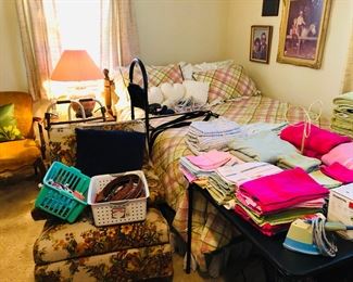 Queen bed, towels and bedding 