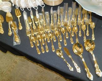 GOLD REGENCE GOLD PLATED FLATWARE SERVICE FOR 16