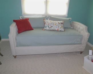CUSTOM DESIGNED DAY BED WITH CUSTOM LINENS