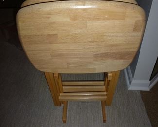 MAPLE TV TRAY TABLES