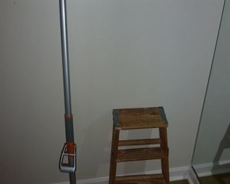 STEP STOOL AND MOP