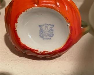 Royal Bayreuth Red Lobster Creamer