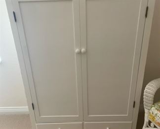 White Double Door/Double Drawer Cabinet