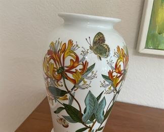  Portmeirion Botanic Garden Honeysuckle Vase