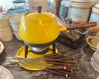 Mid Century Yellow Fondue Pot and Set of Fondue Forks