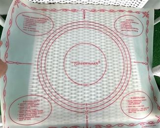Tupperware Pastry Mat