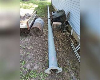 LOT 15 LIGHT POLE
