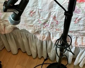 Radio Shack Corded Microphone and Microphone Stand 