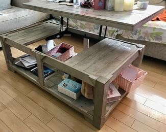 Lift-top Coffee Table 