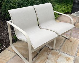 Brown Jordan Outdoor Sling Lovseat