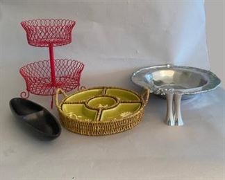 Group Serving Ware And Kitchen Wares, Modern