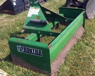 Frontier Equipment 6' Box Blade With 3 Point Hitch Connection
