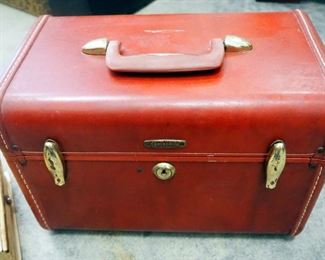 Vintage Overnight Carrying Case And Keepsake Dresser Boxes, Qty 2