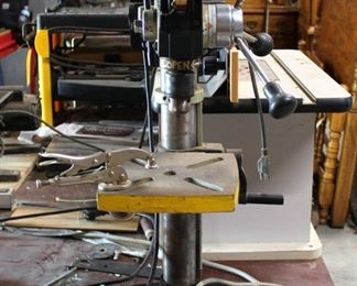 Ryobi 10" Table Top Drill Press, Powers On, Includes Clamp
