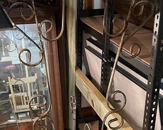 $40! Circa 1920 American Wrought Iron Standing Plant Stand.