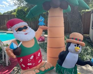 Inflatable Palm Tree Santa