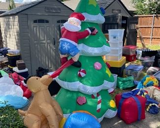 Inflatable Santa Christmas Tree
