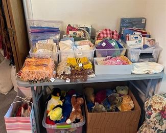 Linens, Beanie Buddies