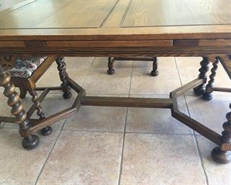 Draw-leaf table base picture