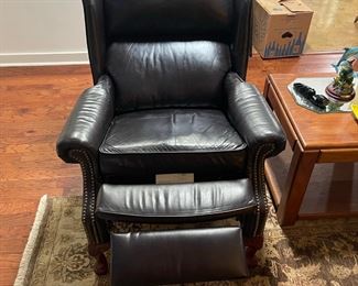 We have two of these leather recliners, both very clean and operate perfectly. Pre-sale priced @ $200ea message me if interested.