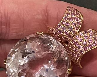Unbelievable Kunzite and pink sapphire pendant in 18k rose gold